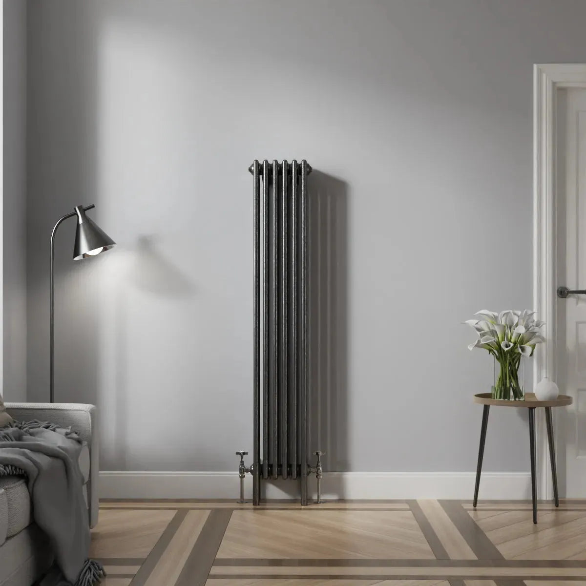 Ferentino - Traditional vertical column radiator blackened silver