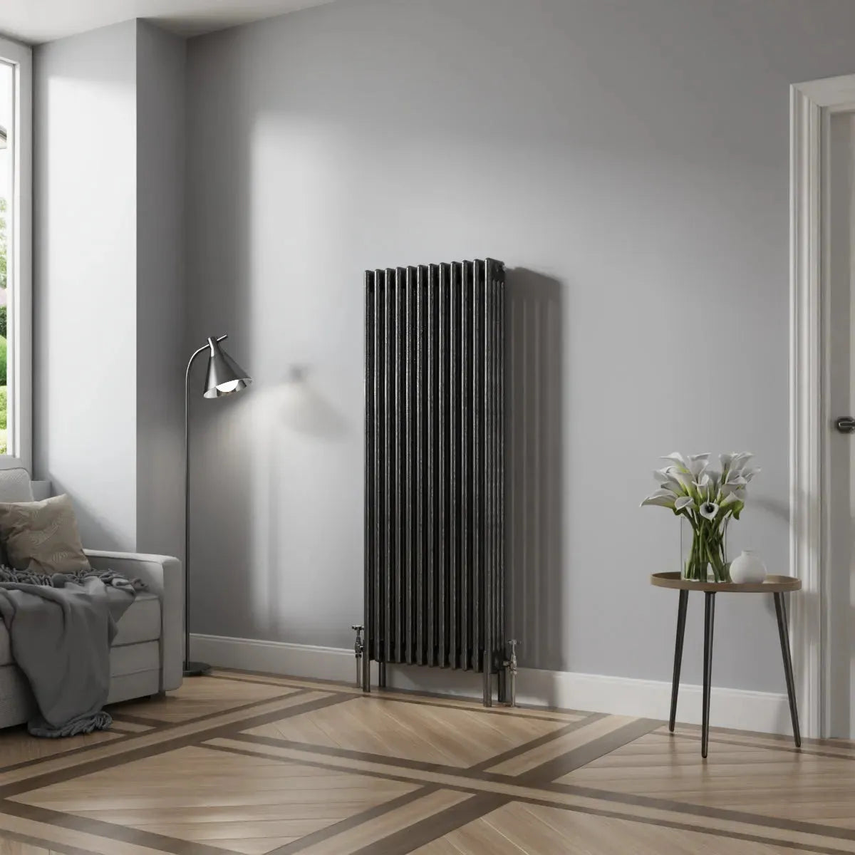 Ferentino - Traditional vertical column radiator blackened silver