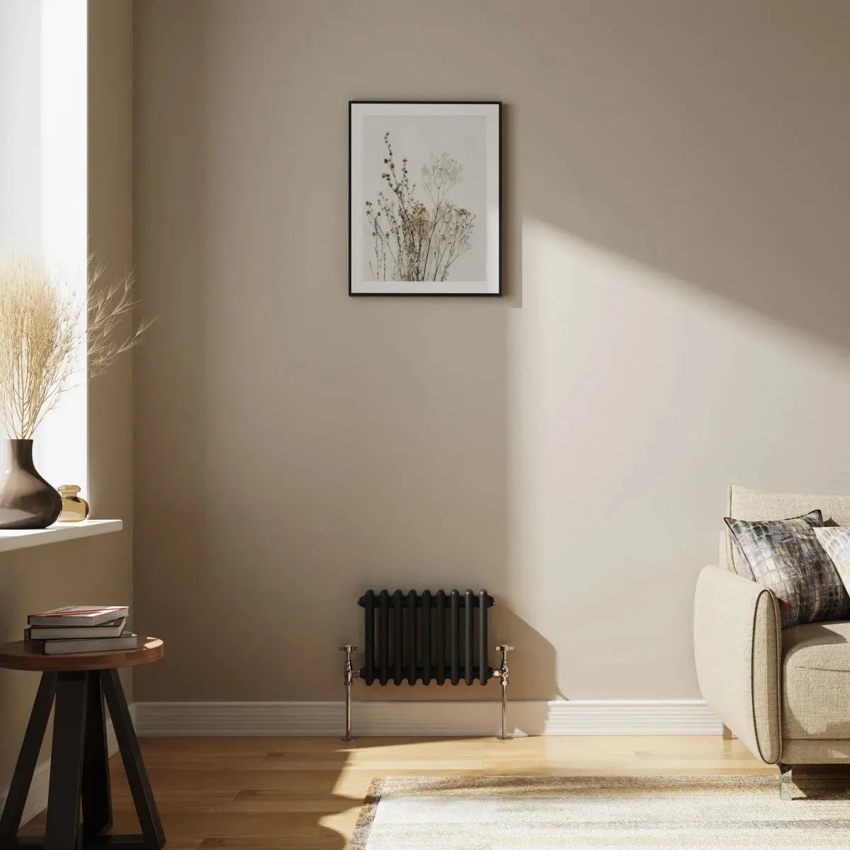 Ferentino - Traditional horizontal column radiator black