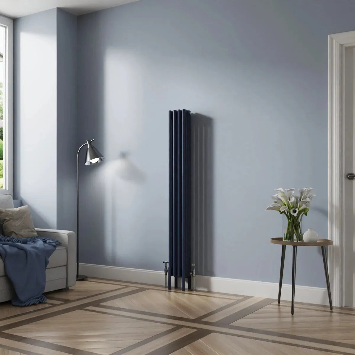 Ferentino - Traditional vertical column radiator sapphire blue