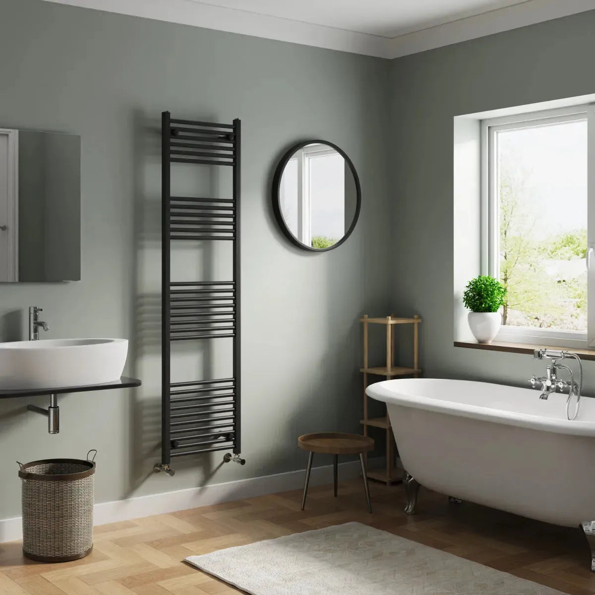 Enna - Straight heated towel rail black - Warmthology